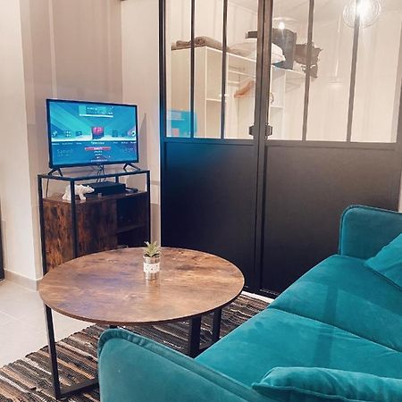 L'Atelier, Appartement Renove A 100 Metres Du Canal Sete Bagian luar foto
